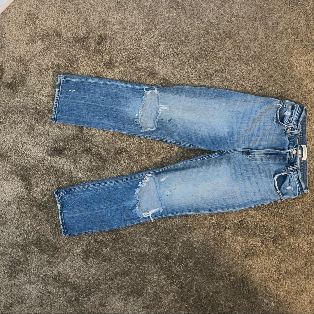 Women’s Blue Distressed Jeans